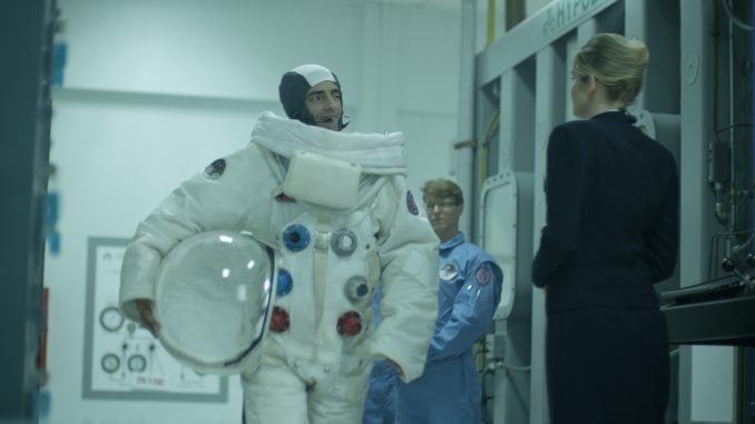 ASTRONAUT_1